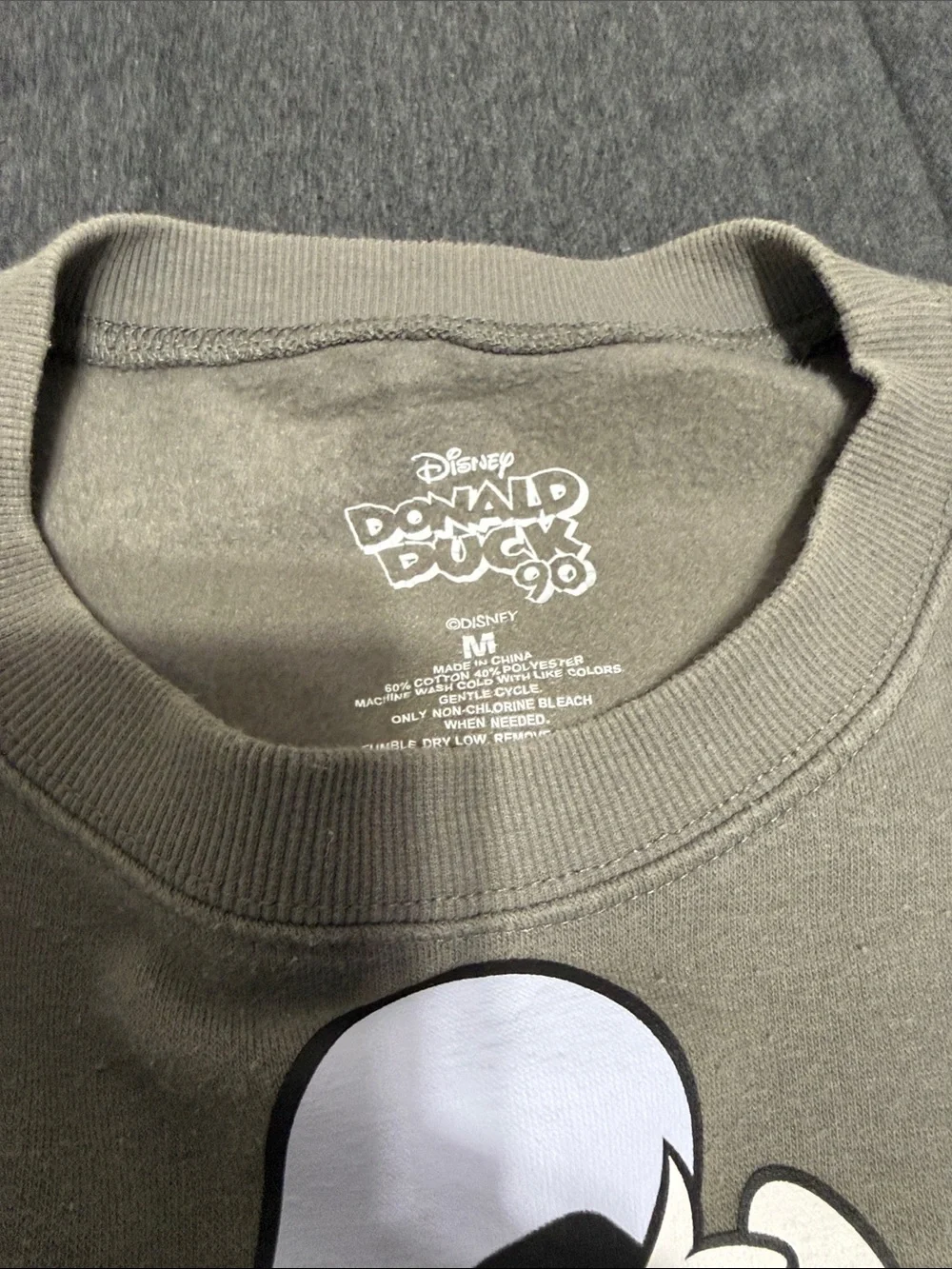 Disney Donald Duck 90th Anniversary Graphic Gray Crewneck Sweatshirt Size M